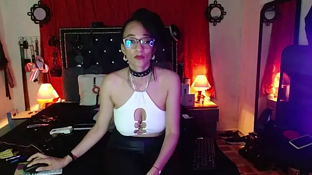 SamaraMartinez online show from October 2025 09:24:01 PM