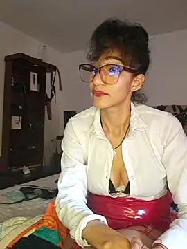 Snapshot of SamaraMartinez chatting on June 2026 02:33:01 PM SamaraMartinez online show from June 2026 02:33:01 PM