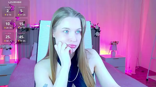 CuteMousee online show from April 2026 08:19:02 AM
