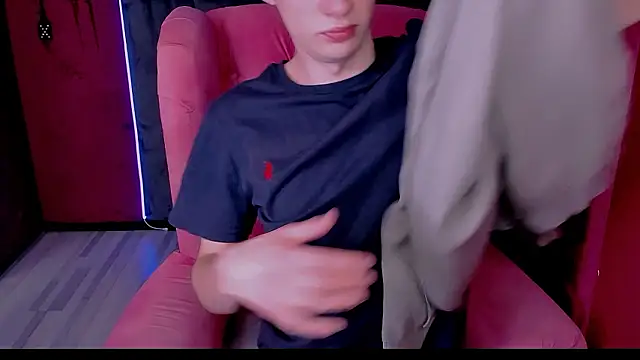 LukeSweet online show from February 2026 08:30:01 AM