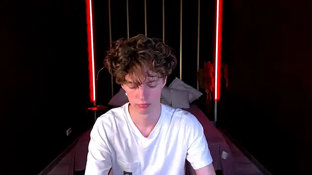 LukeSweet online show from June 2026 01:12:01 PM