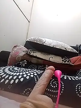 Snapshot of JessyCospXXX chatting on November 2025 07:05:01 PM JessyCospXXX online show from November 2025 07:05:01 PM