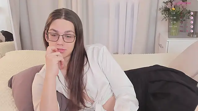 Alfreda Mills online show from December 2025 10:35:01 AM