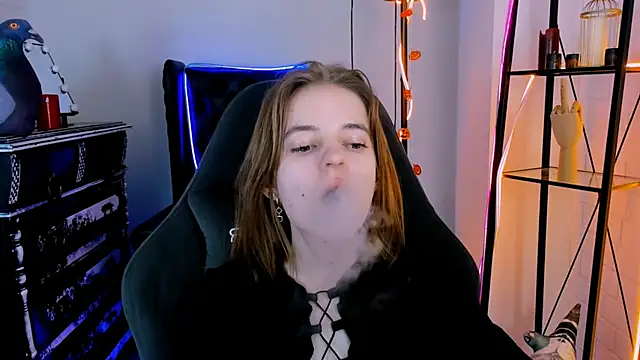 TinaDavil online show from December 2024 02:27:01 PM