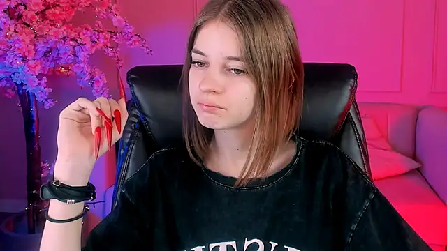 TinaDavil online show from December 2024 01:19:02 PM