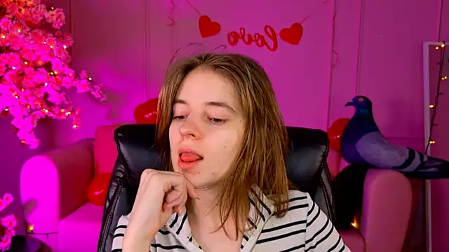 TinaDavil online show from February 2025 02:10:01 PM