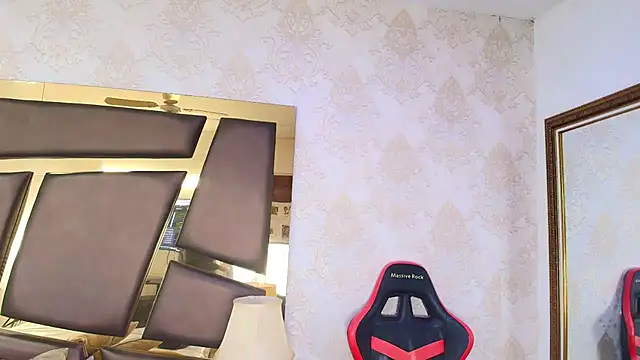 ZoehRoux online show from February 2025 10:29:02 AM