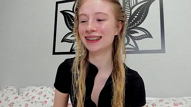 minidivaa  online show from January 2025 10:49:02 PM