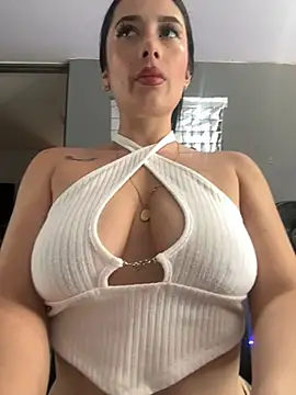 Libia James online show from January 2025 07:51:01 PM