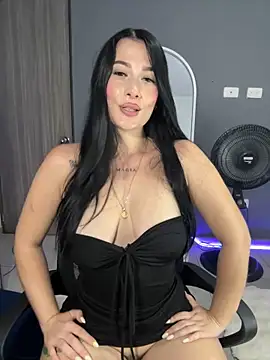 Libia James online show from March 2025 02:43:02 AM