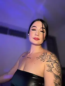 Libia James online show from July 2026 01:01:01 AM