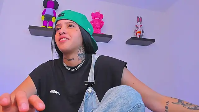 Gangster Girl online show from March 2025 02:34:01 AM