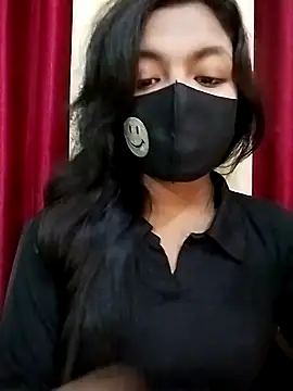 Snapshot of Myra-sen chatting on December 2025 11:36:02 PM Myra-sen online show from December 2025 11:36:02 PM