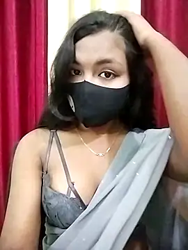 Snapshot of Myra-sen chatting on January 2026 01:28:02 PM Myra-sen online show from January 2026 01:28:02 PM