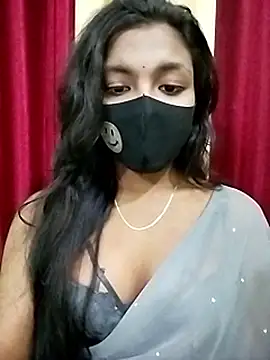 Snapshot of Myra-sen chatting on January 2026 04:43:02 PM Myra-sen online show from January 2026 04:43:02 PM