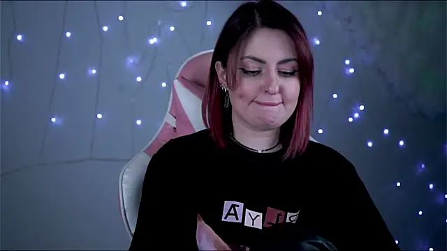 Lana  May online show from February 2025 02:09:02 PM