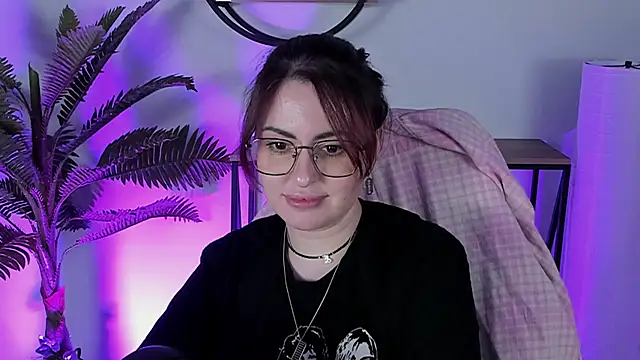 Lana  May online show from March 2025 06:16:01 PM