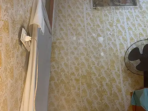 Snapshot of GaaTto chatting on February 2025 11:55:02 PM GaaTto online show from February 2025 11:55:02 PM