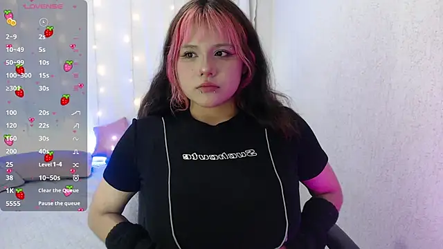 mixie cute online show from December 2024 09:49:02 PM