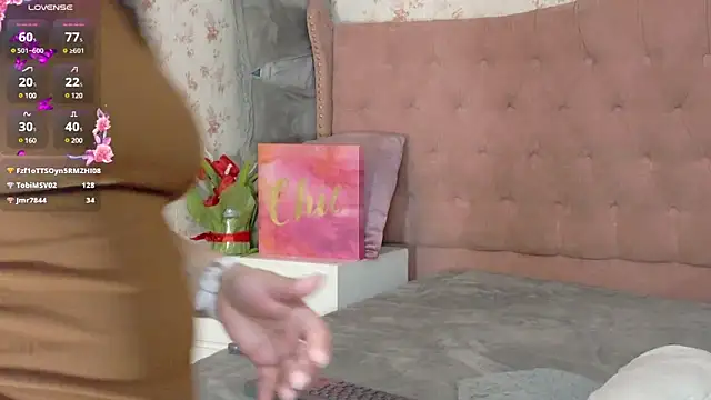 AvrillThomas online show from January 2025 11:07:01 PM