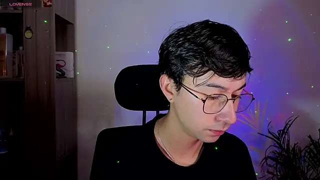 Snapshot of cameron_cum chatting on September 2025 11:34:02 AM cameron cum online show from September 2025 11:34:02 AM