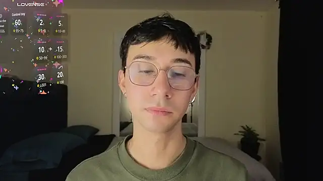 Snapshot of cameron_cum chatting on March 2026 08:40:02 AM cameron cum online show from March 2026 08:40:02 AM