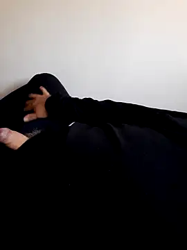 Snapshot of bluangelo chatting on January 2025 01:58:02 PM bluangelo online show from January 2025 01:58:02 PM