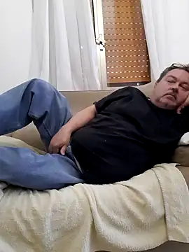 Snapshot of bluangelo chatting on March 2025 01:18:02 PM bluangelo online show from March 2025 01:18:02 PM