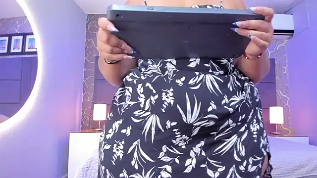 Snapshot of samyriverss chatting on February 2025 03:39:02 AM samyriverss online show from February 2025 03:39:02 AM