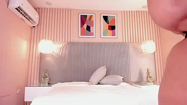 Snapshot of samyriverss chatting on September 2025 03:09:02 AM samyriverss online show from September 2025 03:09:02 AM