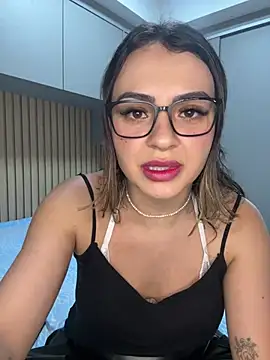 Snapshot of carol_amorim chatting on January 2025 01:20:01 AM carol amorim online show from January 2025 01:20:01 AM