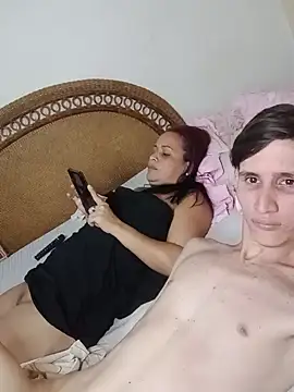 Snapshot of Milfvalesk chatting on December 2024 07:28:02 AM Milfvalesk online show from December 2024 07:28:02 AM