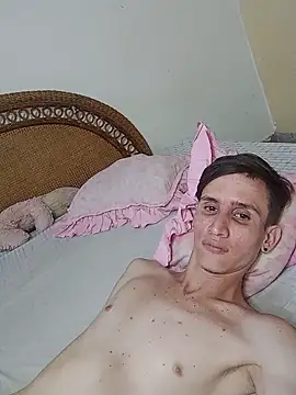 Snapshot of Milfvalesk chatting on January 2025 06:03:01 AM Milfvalesk online show from January 2025 06:03:01 AM