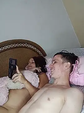 Snapshot of Milfvalesk chatting on February 2025 08:33:02 AM Milfvalesk online show from February 2025 08:33:02 AM