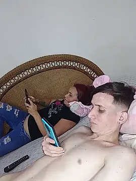 Snapshot of Milfvalesk chatting on March 2025 02:20:01 AM Milfvalesk online show from March 2025 02:20:01 AM