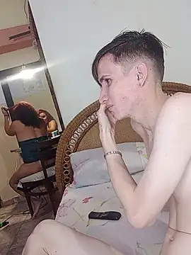 Snapshot of Milfvalesk chatting on March 2025 03:20:01 AM Milfvalesk online show from March 2025 03:20:01 AM