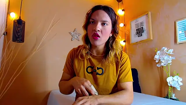 Snapshot of aslyhernandez_7 chatting on September 2025 12:40:01 PM aslyhernandez 7 online show from September 2025 12:40:01 PM