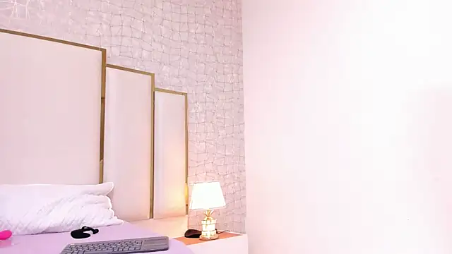 Victoriaa millers online show from January 2025 10:08:01 AM