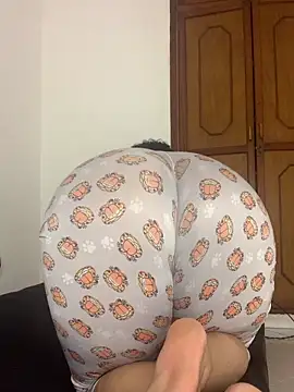 Snapshot of Mrskary chatting on September 2025 12:28:02 PM Mrskary online show from September 2025 12:28:02 PM