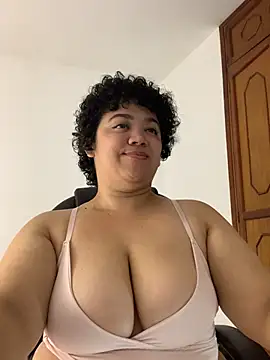 Snapshot of Mrskary chatting on October 2025 09:19:01 AM Mrskary online show from October 2025 09:19:01 AM