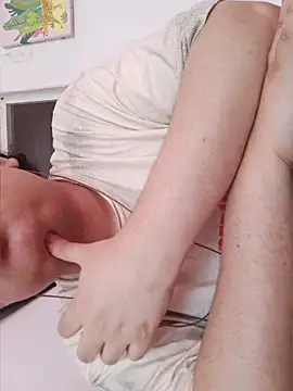 beautiful hands  online show from April 2026 09:24:01 PM