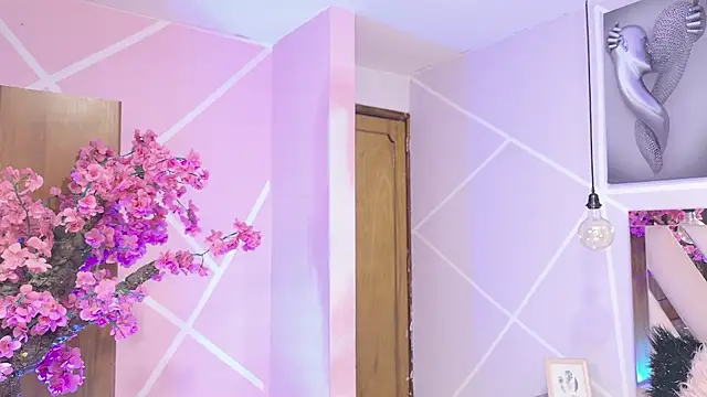 Elith noa online show from December 2025 07:29:02 PM