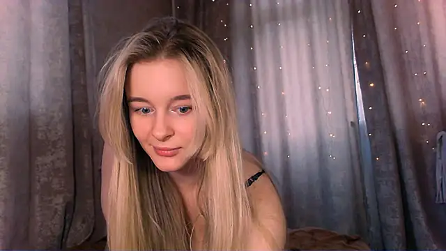 Eva Jaya online show from March 2025 01:06:02 PM