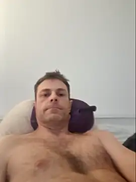 steb1980 online show from April 2026 10:40:02 PM