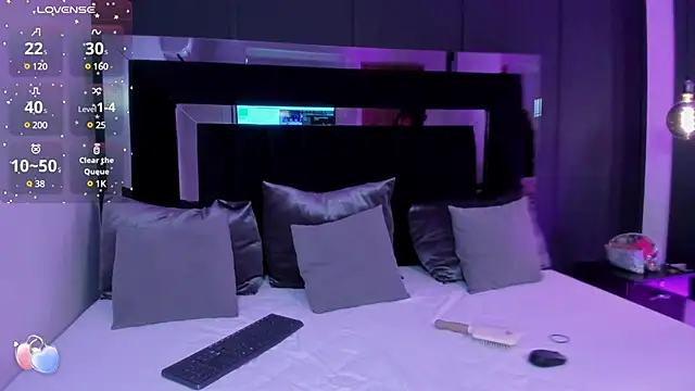 Snapshot of shaina_vasquez chatting on March 2025 07:28:01 PM shaina vasquez online show from March 2025 07:28:01 PM