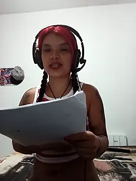 Snapshot of Athena_77 chatting on December 2025 01:17:02 PM Athena 77 online show from December 2025 01:17:02 PM