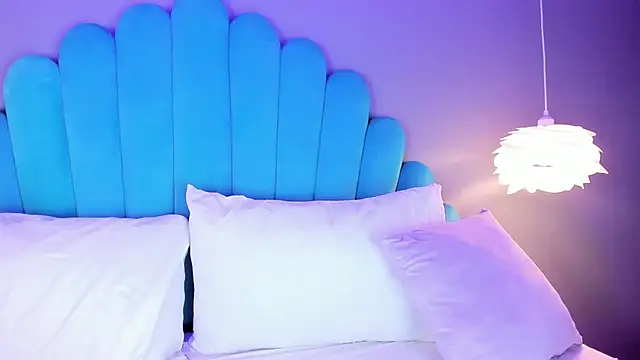 CaitlynCouper online show from March 2025 10:37:01 PM