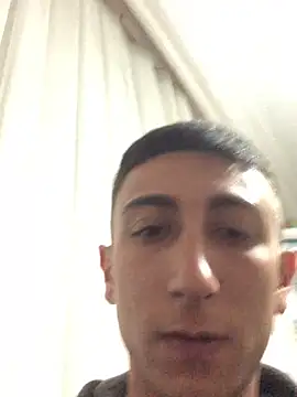 kerimyuce online show from September 2025 07:35:01 PM