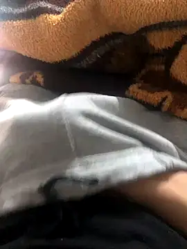 kerimyuce online show from December 2025 05:51:02 PM