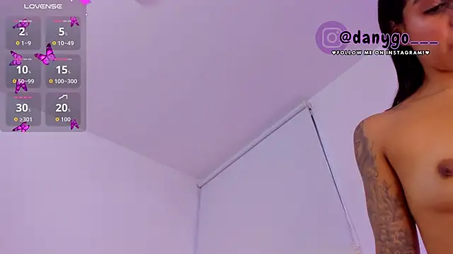 Snapshot of ZarianaEvanz chatting on September 2025 10:33:02 PM ZarianaEvanz online show from September 2025 10:33:02 PM